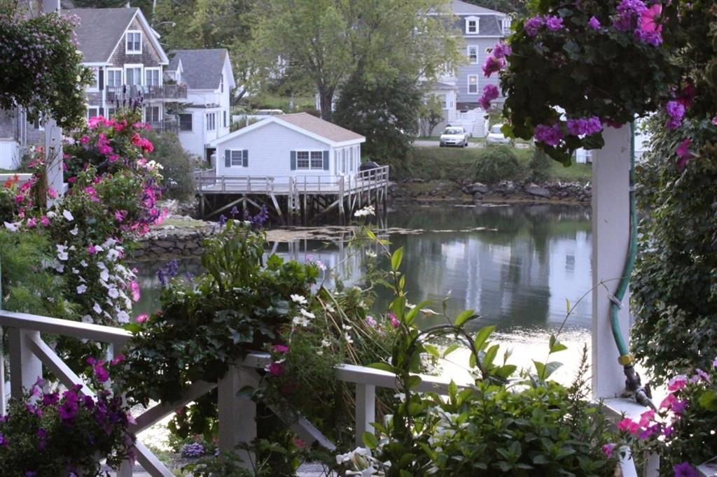 Harbour Towne Inn On The Waterfront Boothbay Harbor Exteriér fotografie